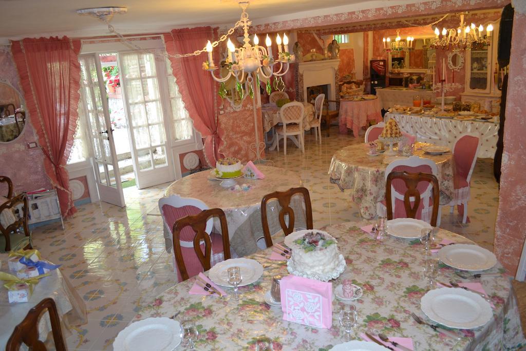 La Maison Delle Favole Desenzano del Garda Luaran gambar