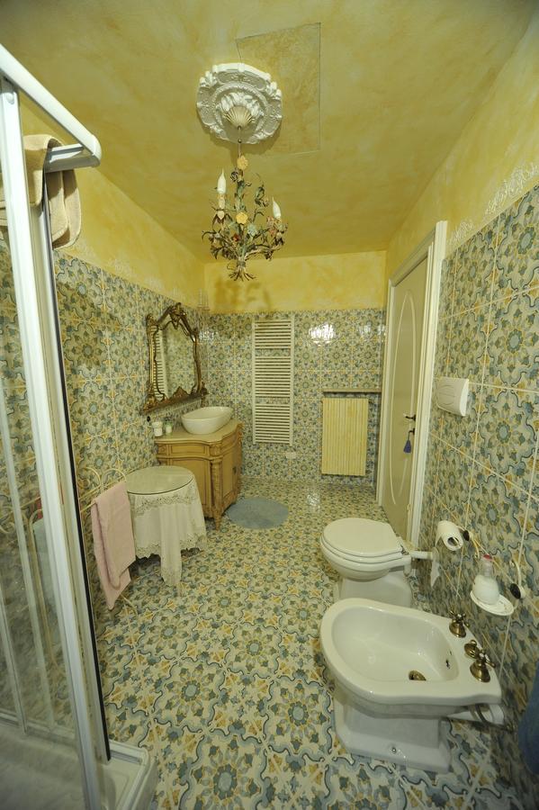 La Maison Delle Favole Desenzano del Garda Luaran gambar